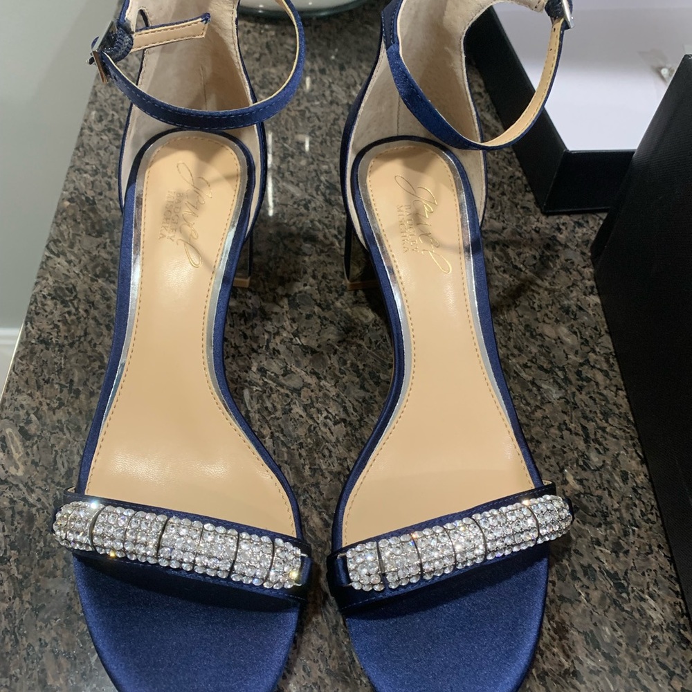 Brand new Gorgeous “Jewel” by Badgley Mischka shoes. Never worn.